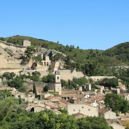 Les lavandes de Sèverine Boulbon Extérieur photo